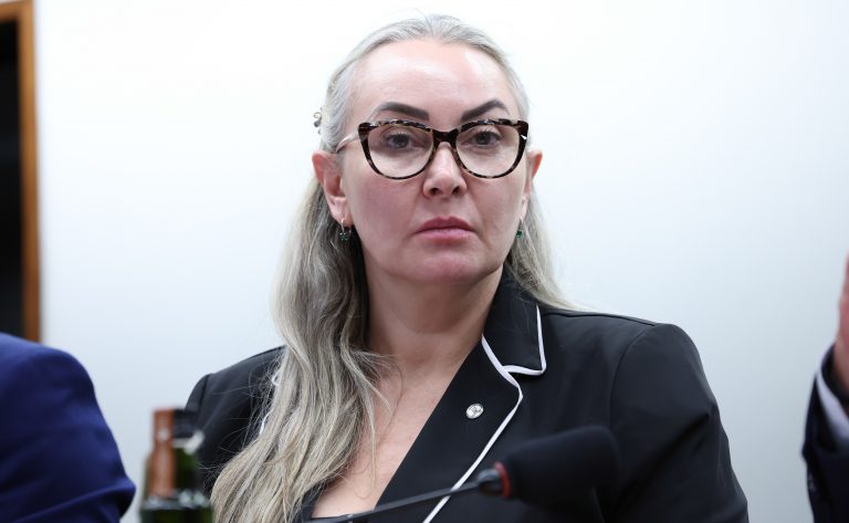 Comissão aprova projeto que prevê reajuste anual e piso para pensão de vítimas da talidomida – Notícias