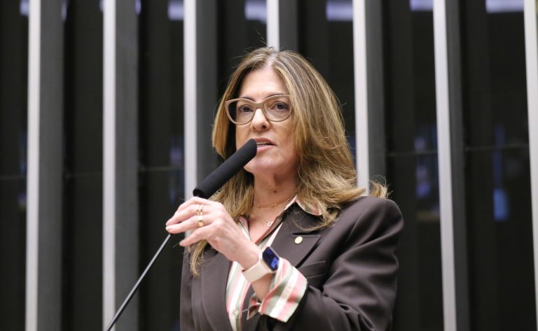 Comissão aprova regras que definem local de ações envolvendo crianças e adolescentes – Notícias