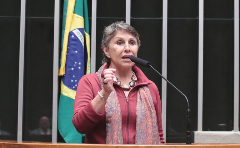 Comissão aprova reserva de 10% do Fundo Nacional da Cultura para compra de acervos para museus – Notícias