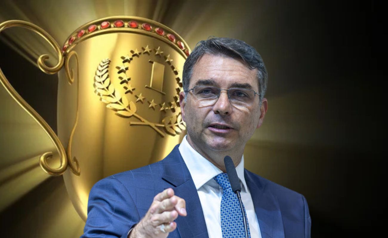 Flávio Bolsonaro vence Lula em 5 estados