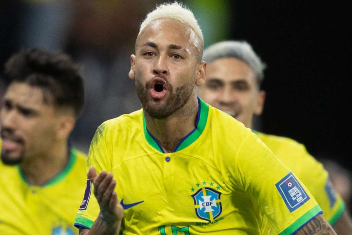 Neymar é humilhado e exaltado após convocação para Copa