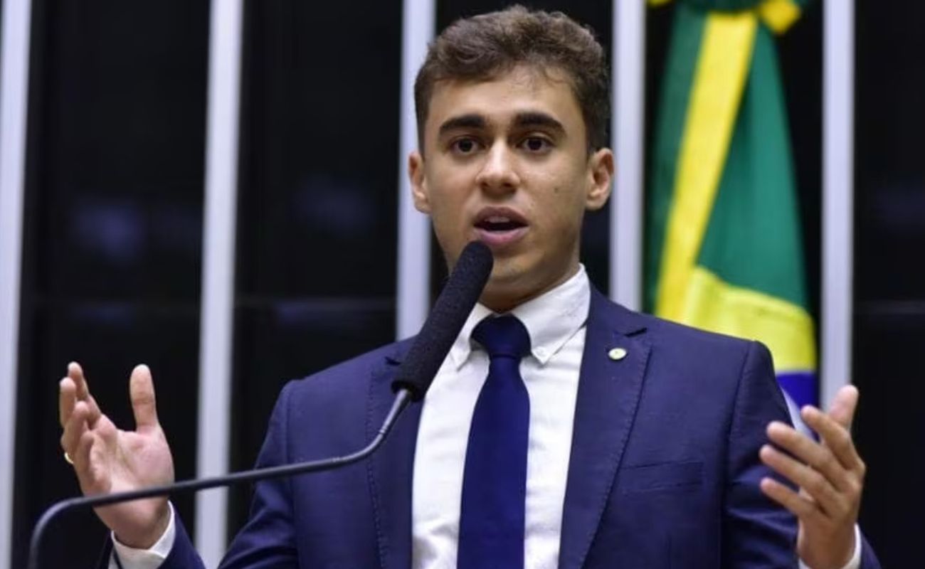 Nikolas Ferreira apresenta projeto para permitir fiscalização da Câmara sobre o STF