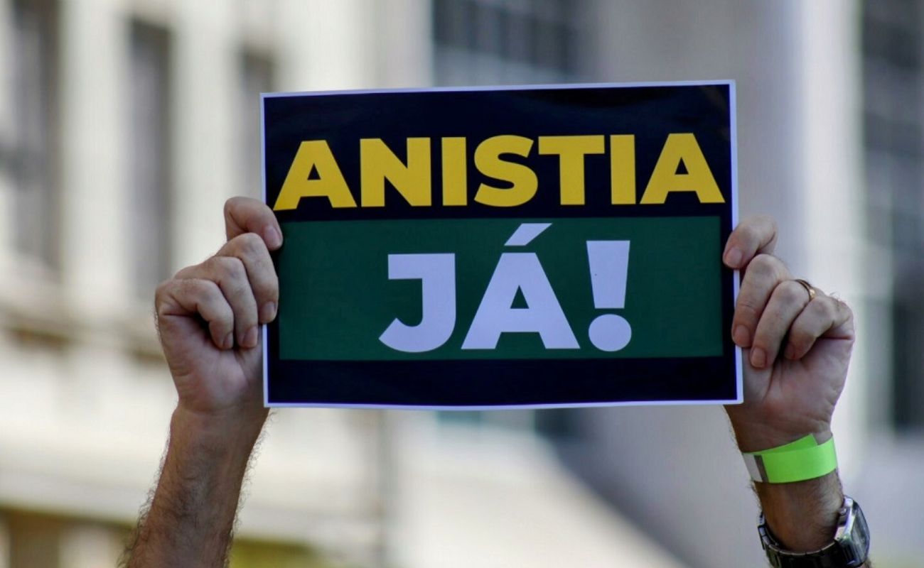 PEC da Anistia ganha força na oposição após decisão de Moraes sobre DOSIMETRIA