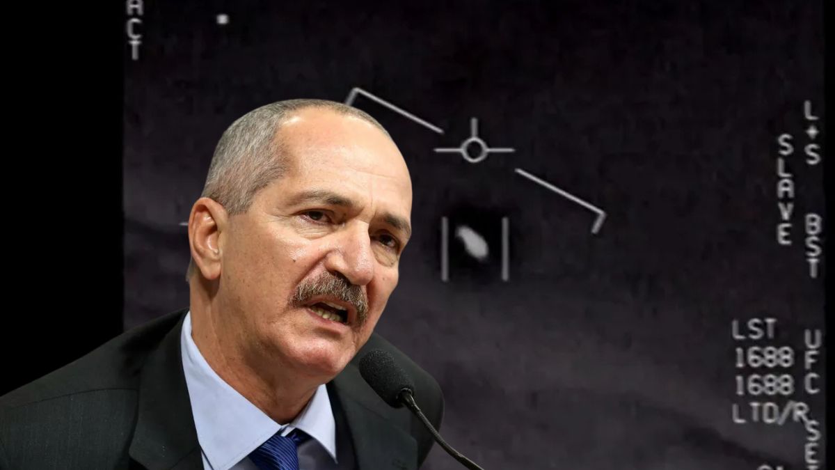 Se eleito, Aldo Rebelo vai abrir arquivos das Forças Armadas sobre extraterrestres