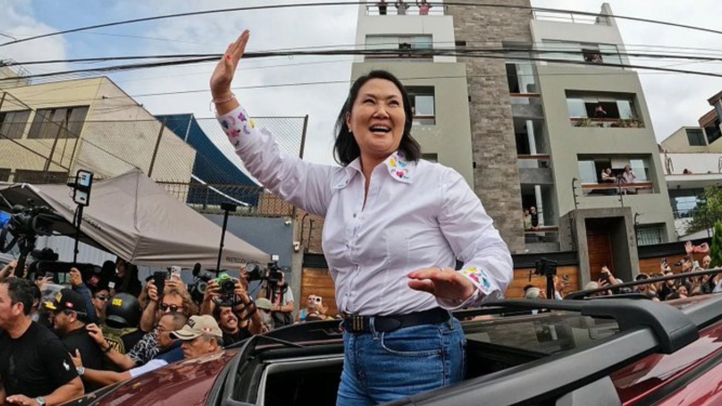 Após 22 dias de apuração, Keiko é eleita presidente do Peru com 100% das urnas apuradas
