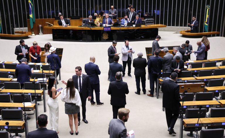 Câmara aprova urgência para projeto que altera legislação sobre mineração; acompanhe – Notícias