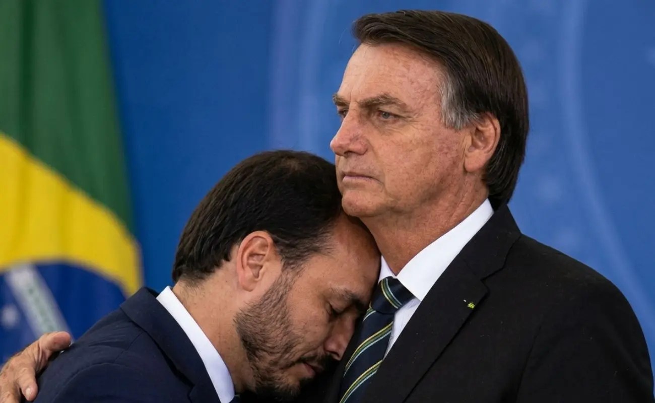 Carlos Bolsonaro denuncia perseguição política contra Jair Bolsonaro