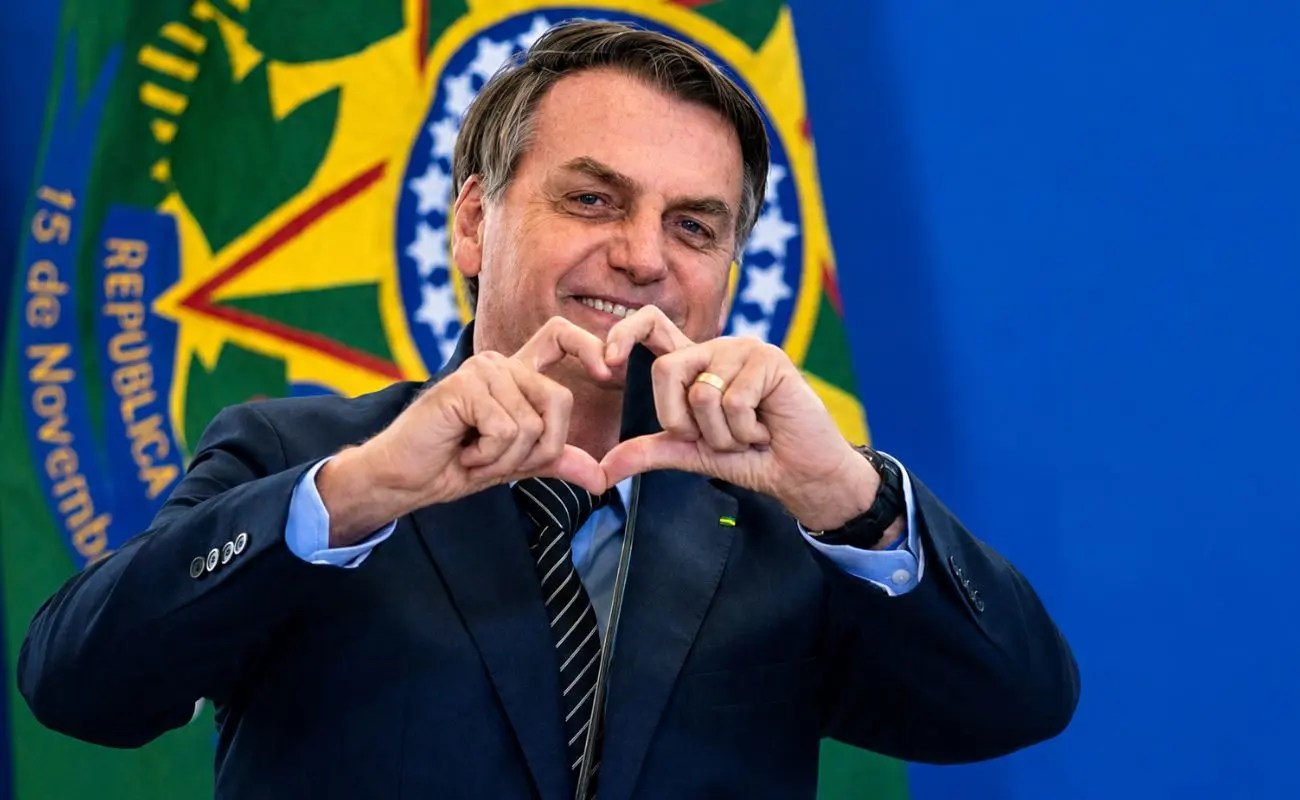 Carlos Bolsonaro exalta o legado de Jair Bolsonaro