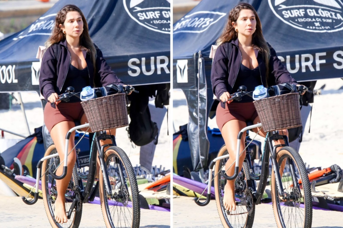 Carol Portaluppi circula de bicicleta e detalhe chama a atenção