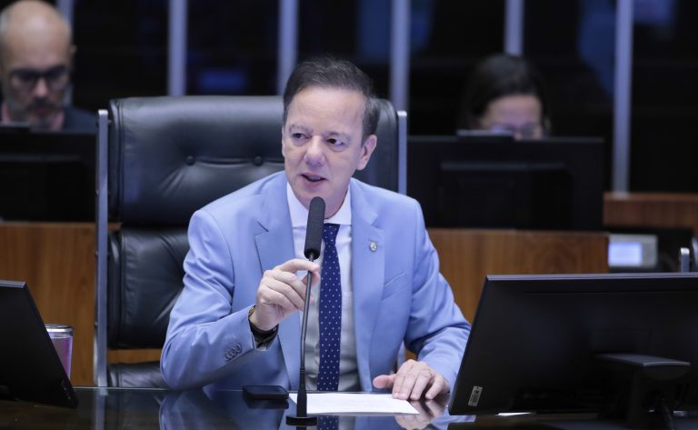 Comissão aprova nova regra para monitorar estudantes com deficiência nas universidades – Notícias