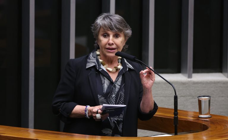 Comissão discute combate a infecções sexualmente transmissíveis entre mulheres; participe – Notícias