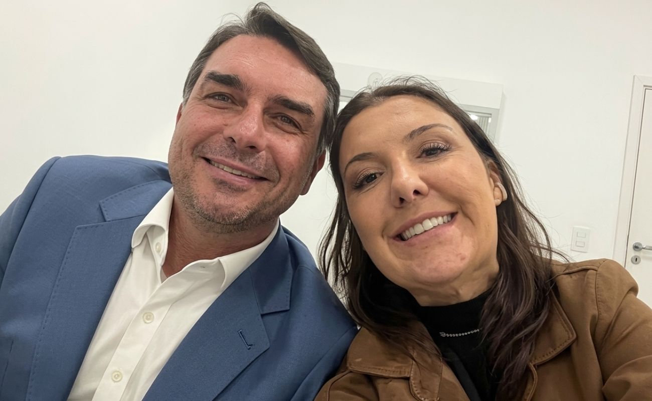 Daniella Marques, cotada para vice de Flávio Bolsonaro, desembarca no Texas