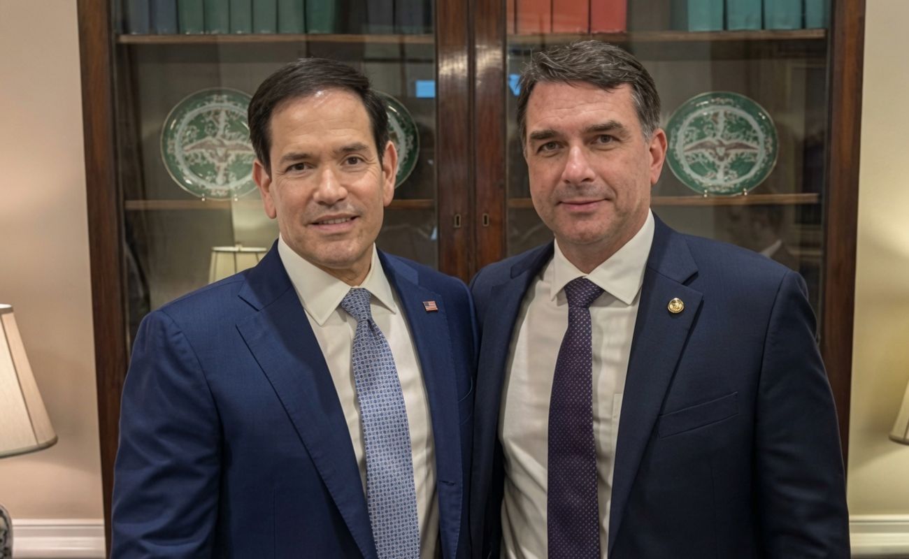 Flávio Bolsonaro envia carta a Marco Rubio pedindo para que não seja aplicado de novo tarifaço