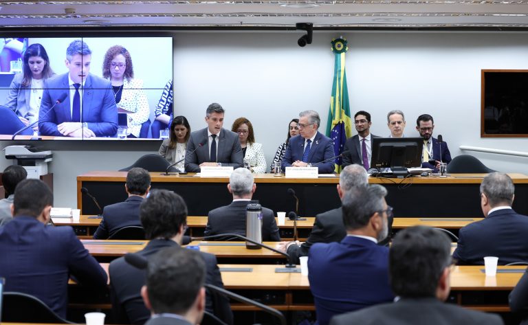 Governo defende leilões de energia na Câmara; deputados criticam custo de termelétricas – Notícias