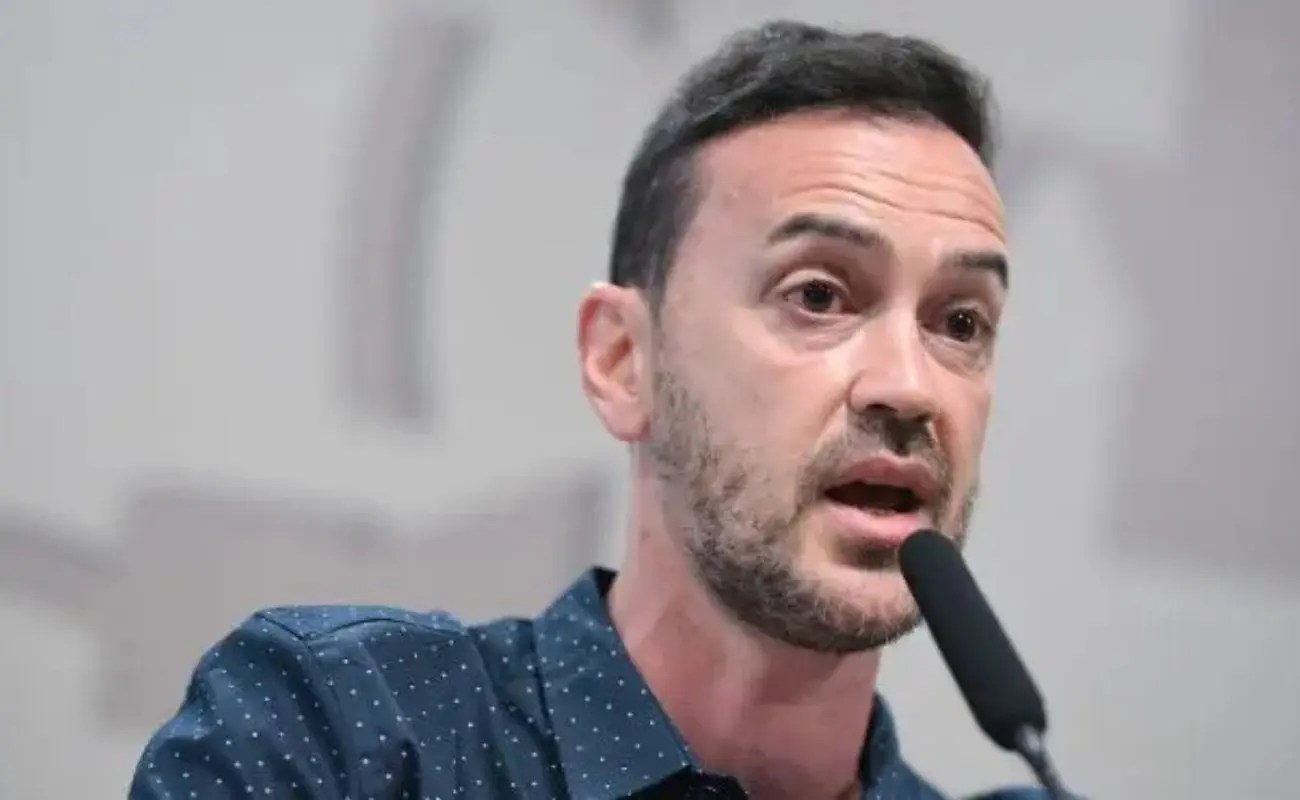 Jornalista português Sérgio Tavares é agredido por seguranças de Gilmar Mendes em evento