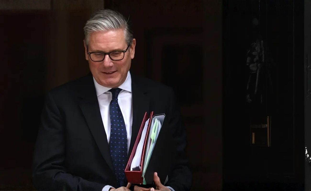 Keir Starmer anunciou sua renúncia ao cargo de primeiro-ministro do Reino Unido