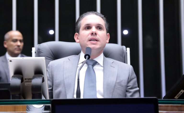Motta condiciona votação sobre combustíveis à retirada de urgência de projeto da redução de jornada – Notícias