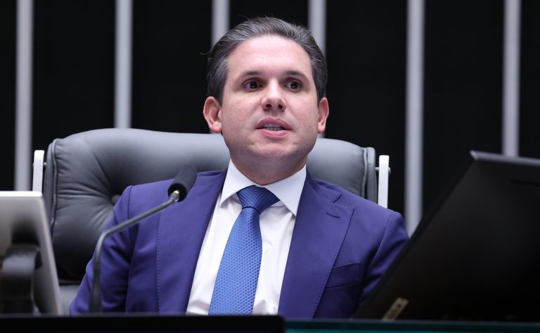 Motta recebe de Lula projeto do governo sobre aumento do limite do MEI – Notícias