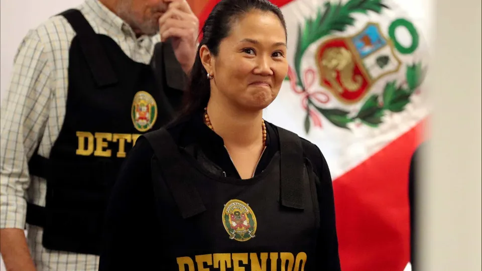Peru processa todos os votos, mas resultado depende de análise de 1,4% do total