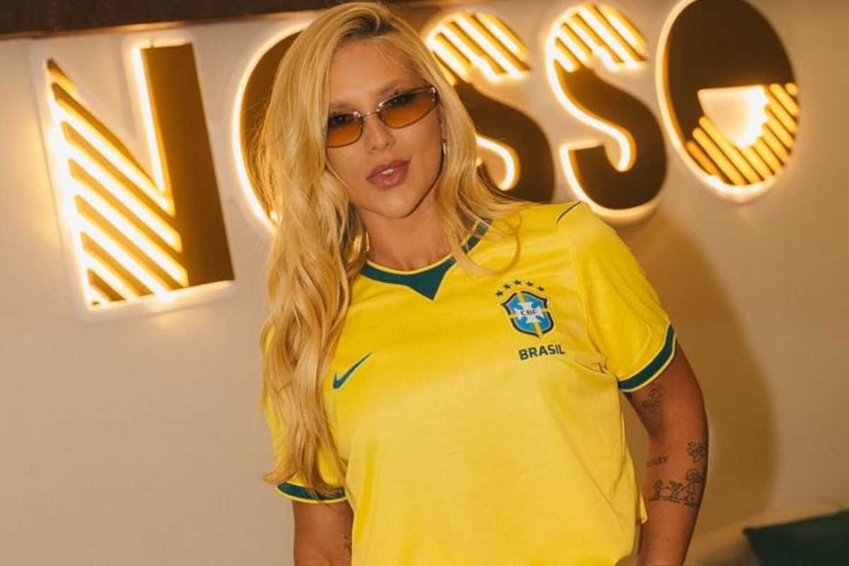 Virginia se pronuncia após ofensas em jogo de Vini Jr. pelo Brasil