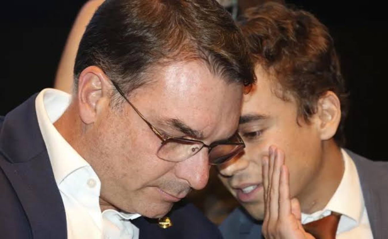 Ausência digital de Nikolas Ferreira em evento com Flávio no RJ acende alerta nos bastidores