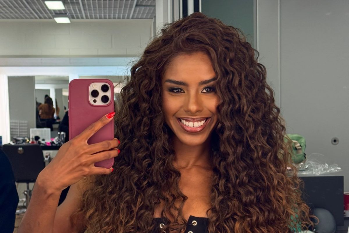 Bellinha Delfim é a nova Rainha de Bateria da Viradouro: ‘Só tenho a agradecer’