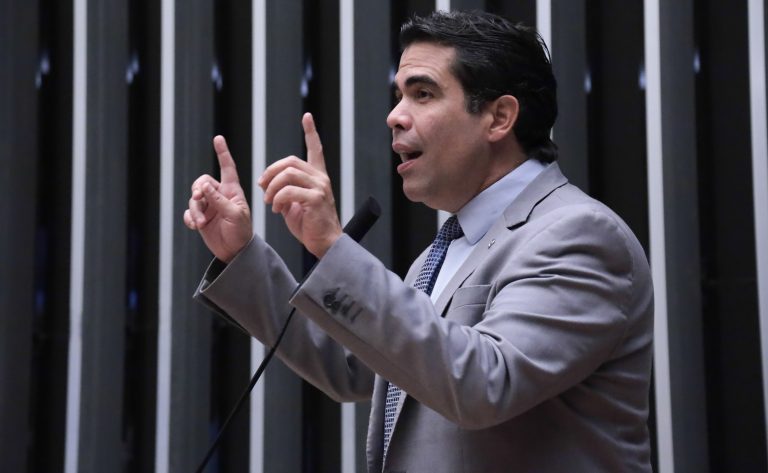 Comissão dispensa renovação periódica da credencial de estacionamento de pessoa com deficiência permanente – Notícias