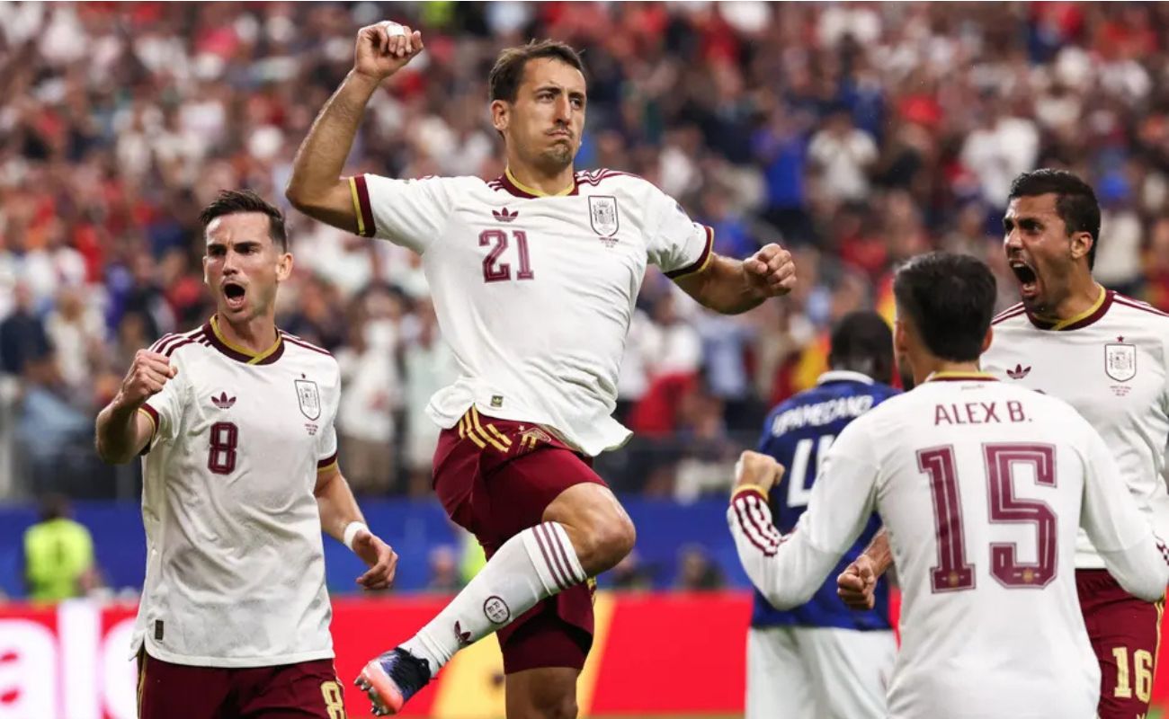 Espanha esmaga França por 2 a 0, avança à final da Copa do Mundo e espera Inglaterra ou Argentina