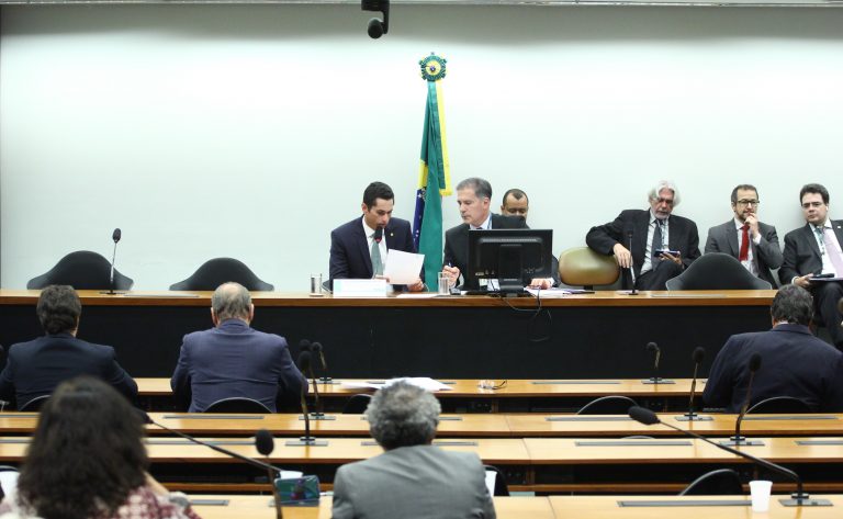 Projeto abre crédito orçamentário para financiamento de projetos de fundos regionais – Notícias