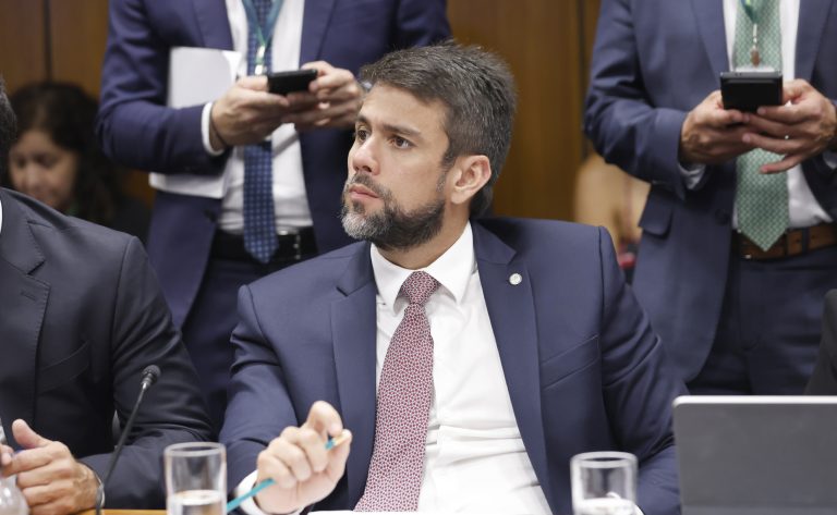 Proposta autoriza fundos regionais a oferecer garantias para projetos de infraestrutura – Notícias